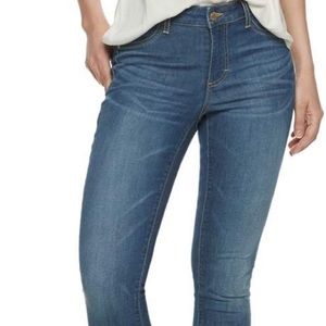 Jennifer Lopez skinny jeans